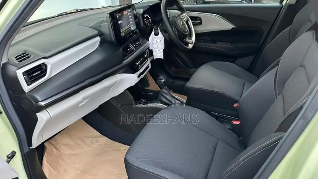 Suzuki Swift MZ HYBRID B/NEW 2024