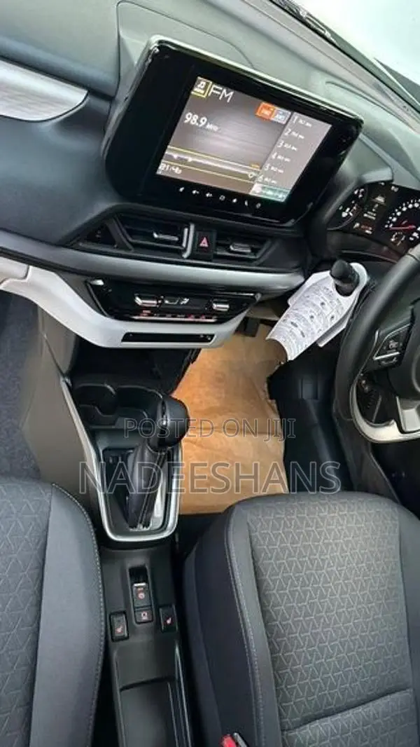 Suzuki Swift MZ HYBRID B/NEW 2024