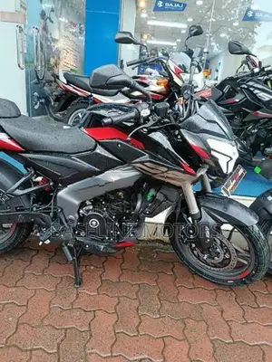 Bajaj Pulsar NS200 EFI DualABS BS7 2026
