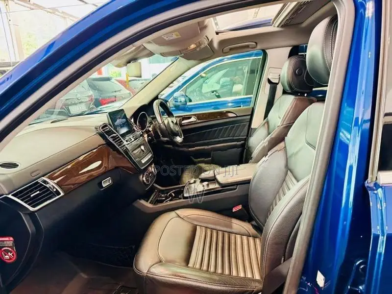 Mercedes Benz GLS 400 AMG Premium 1ST Owne 2016