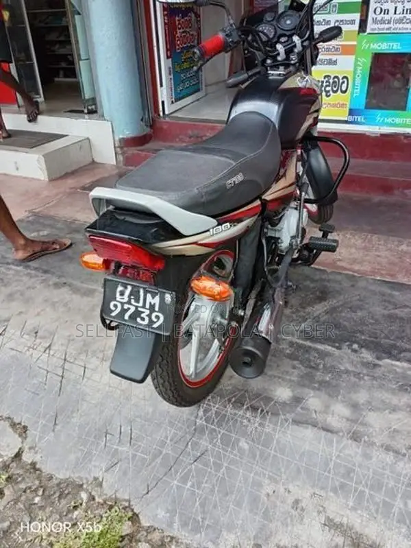 Bajaj CT100 CT 100 2022
