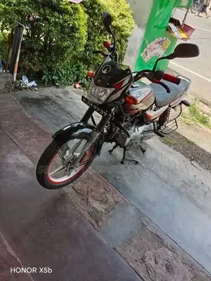 Bajaj CT100 CT 100 2022