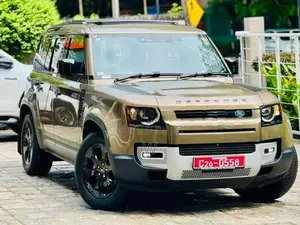 Land Rover Defender 110 2.0 ONLY Petrol 2023