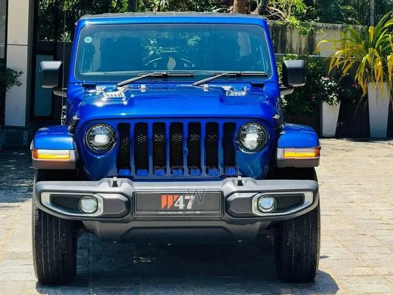 Jeep Wrangler SAHARA 2.0 LOW KM 2019