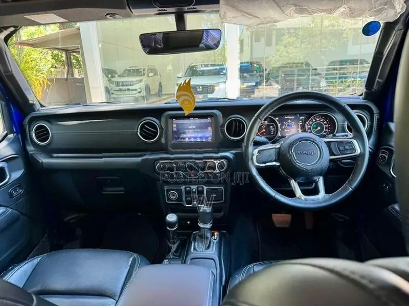 Jeep Wrangler SAHARA 2.0 LOW KM 2019