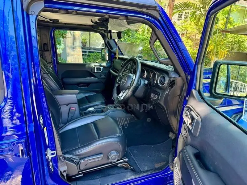 Jeep Wrangler SAHARA 2.0 LOW KM 2019