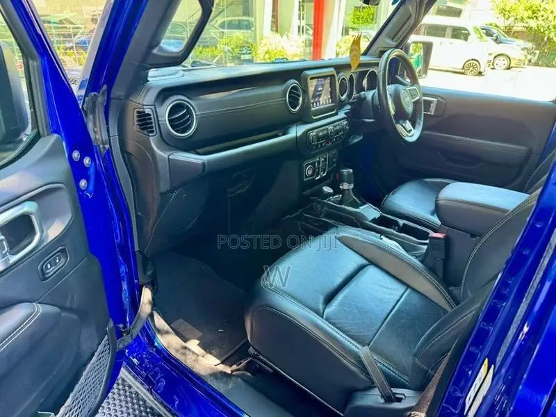 Jeep Wrangler SAHARA 2.0 LOW KM 2019