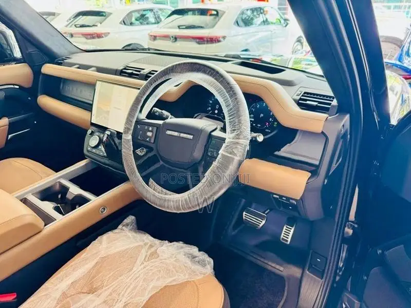Land Rover Defender X Edition UK B/New 2026