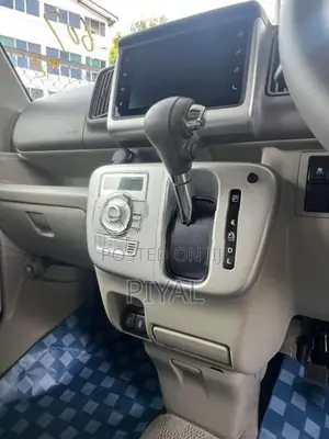 Suzuki Every Wagon PZ 2025