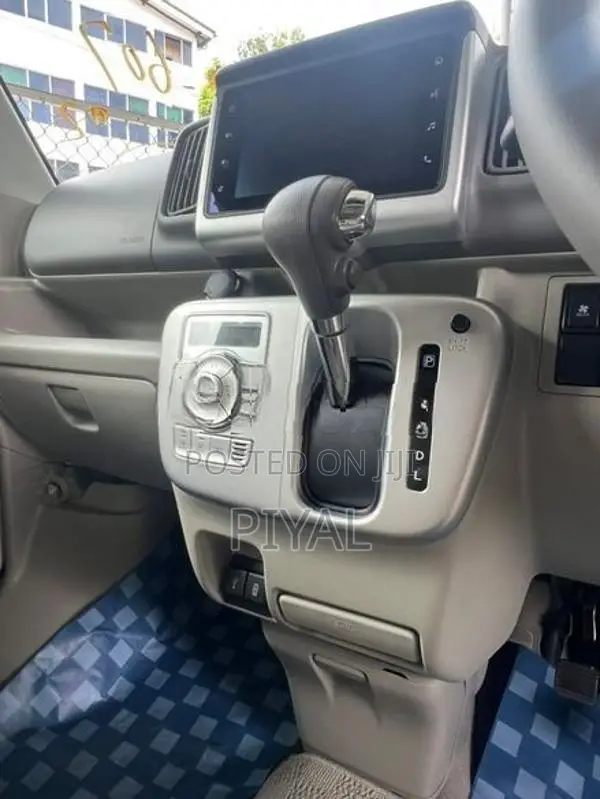 Suzuki Every Wagon PZ 2025