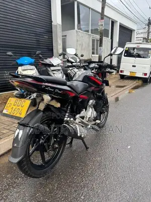 Bajaj Pulsar 135 2015