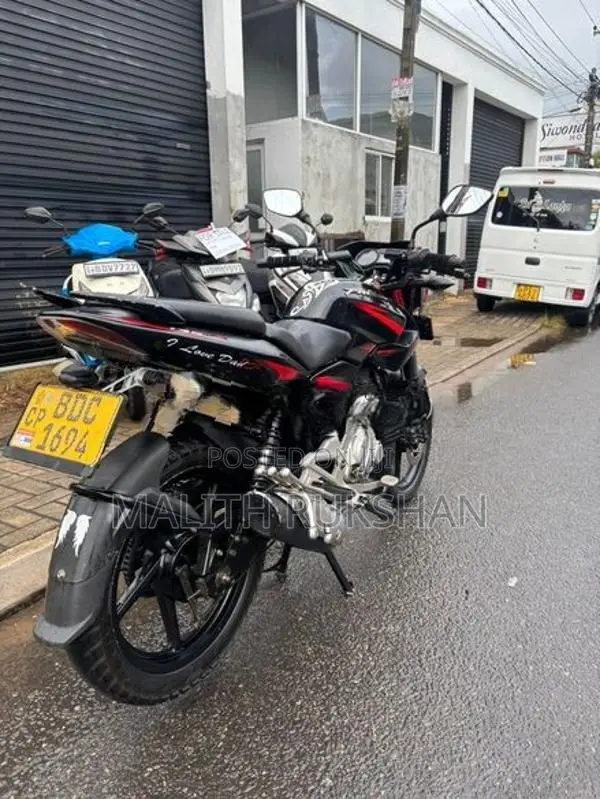 Bajaj Pulsar 135 2015