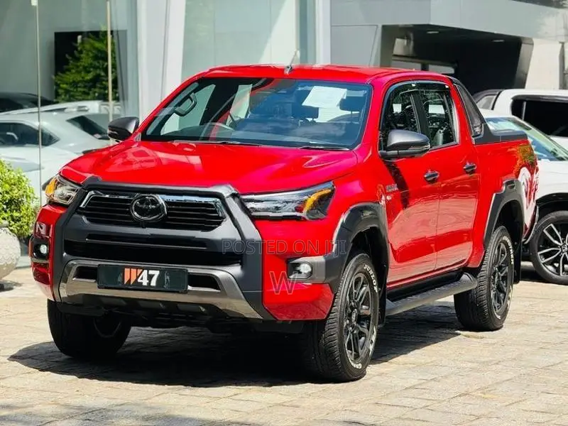 Toyota Hilux B5 Rocco 2.8L B/NEW 2025