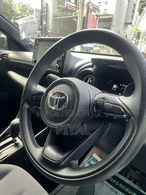 Toyota Yaris G 2023