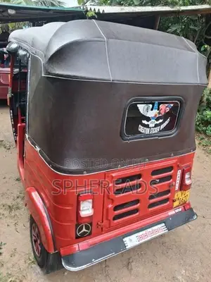 Bajaj RE 4 Stroke 2012