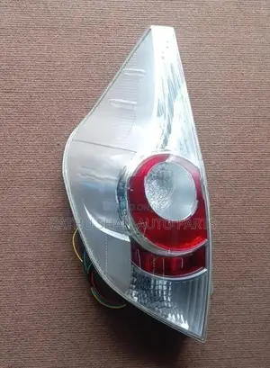 Toyota Aqua Taillight