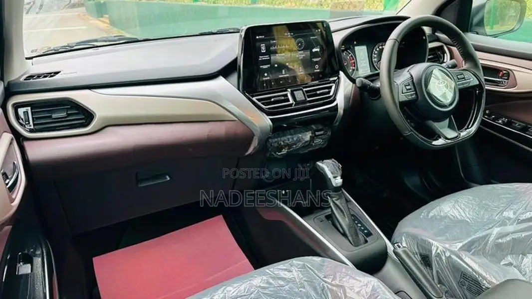 Toyota Taisor V GRADE PETROL B/NEW 2026