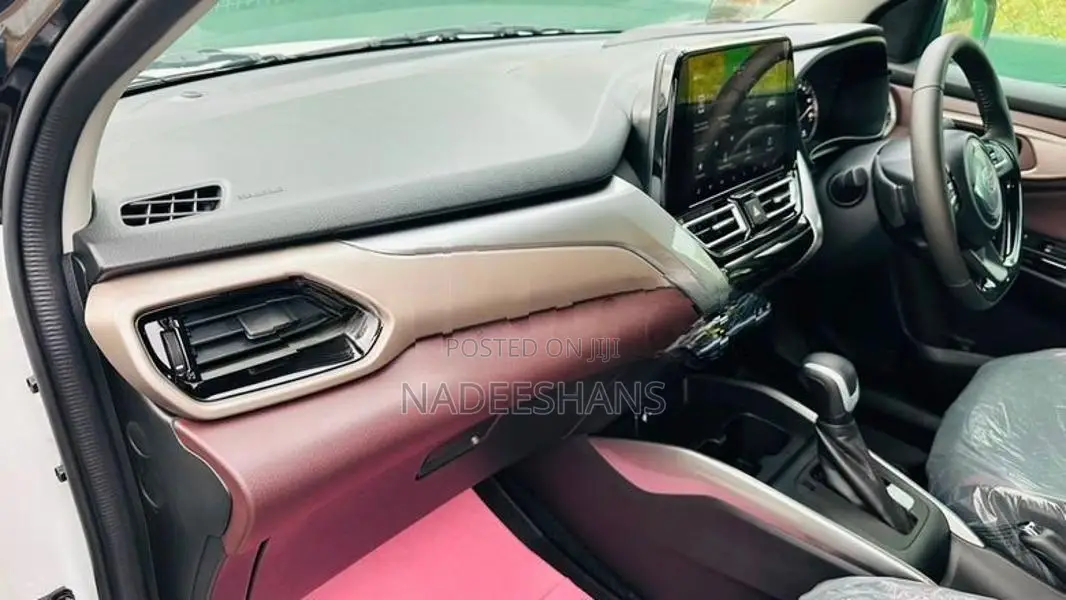 Toyota Taisor V GRADE PETROL B/NEW 2026