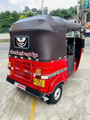 Bajaj RE 2013