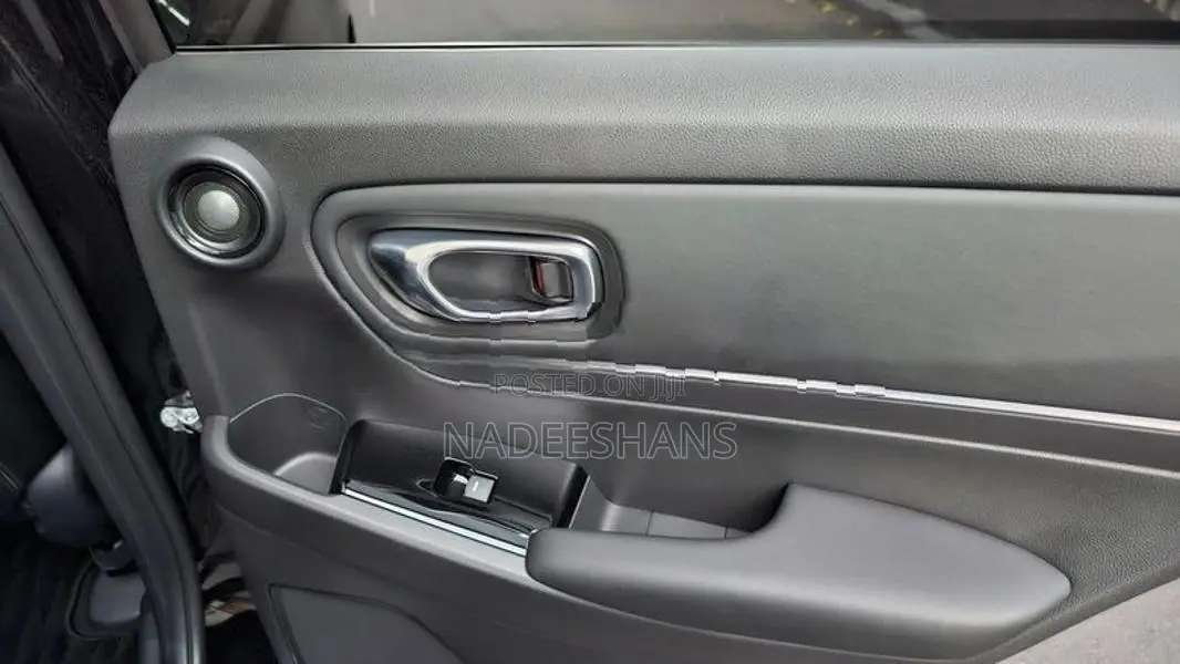 Honda Vezel Z PREMIUM HYBRID 2023