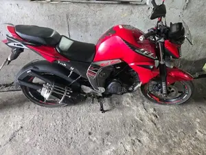 Yamaha FZ 2015