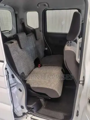 Suzuki Spacia Custom 2024