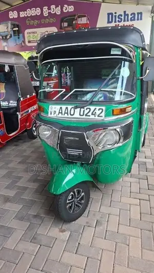Bajaj RE 4 Stroke 2014