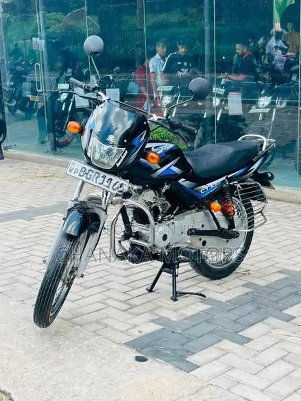 Bajaj CT100 2018