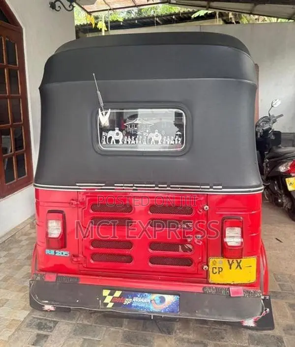 Bajaj RE Three Wheel 2012