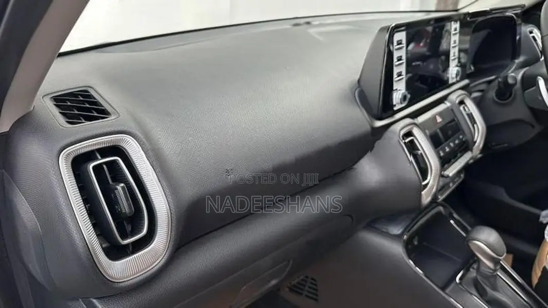 Kia Sonet HTX + 2026