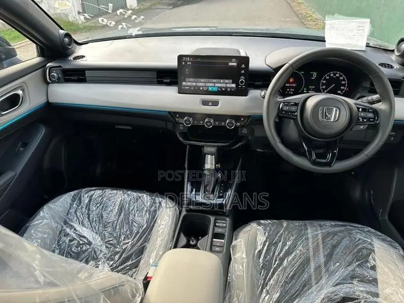 Honda Vezel Z PLAY 2026