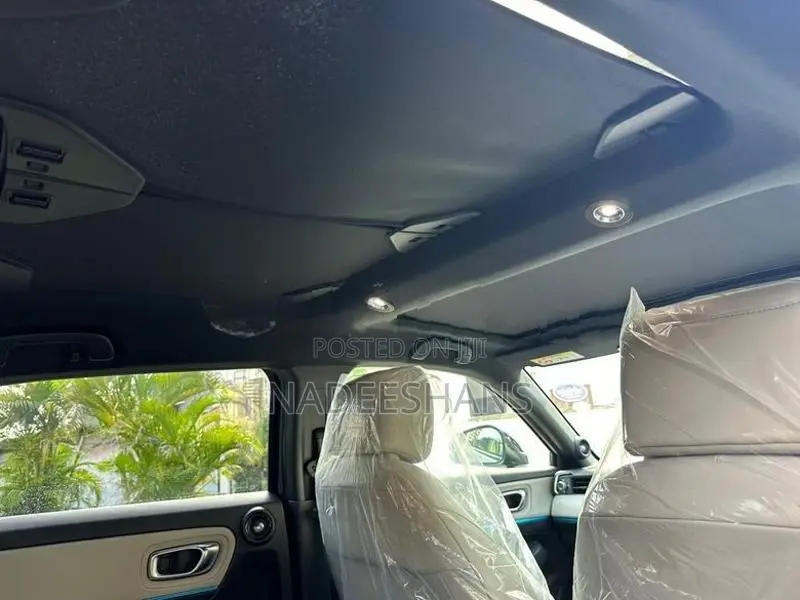 Honda Vezel Z PLAY MOONROOF 2026