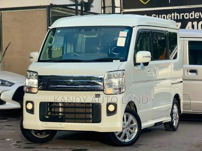 Suzuki Every 2023