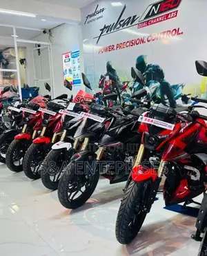 Bajaj Pulsar N160 Pulser Premium 2026