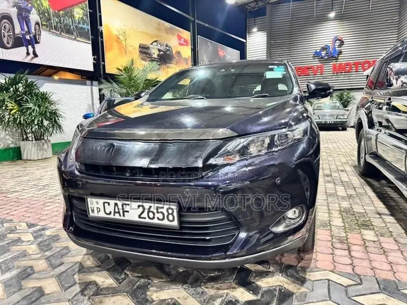 Toyota Harrier 2015