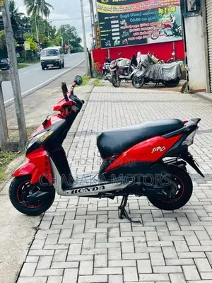 Honda Dio 2012