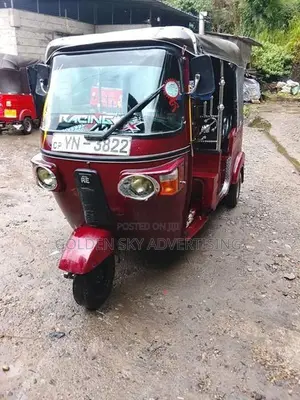 Bajaj RE 2012