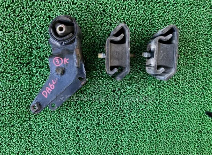 Every DA64 Engine Mount Set