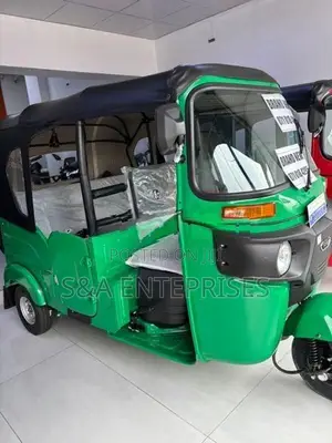 Bajaj RE Brand new 2026