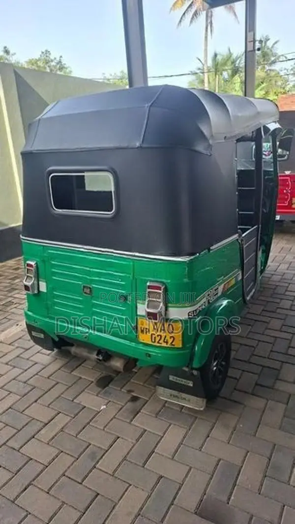 Bajaj RE 4 Stroke 2014