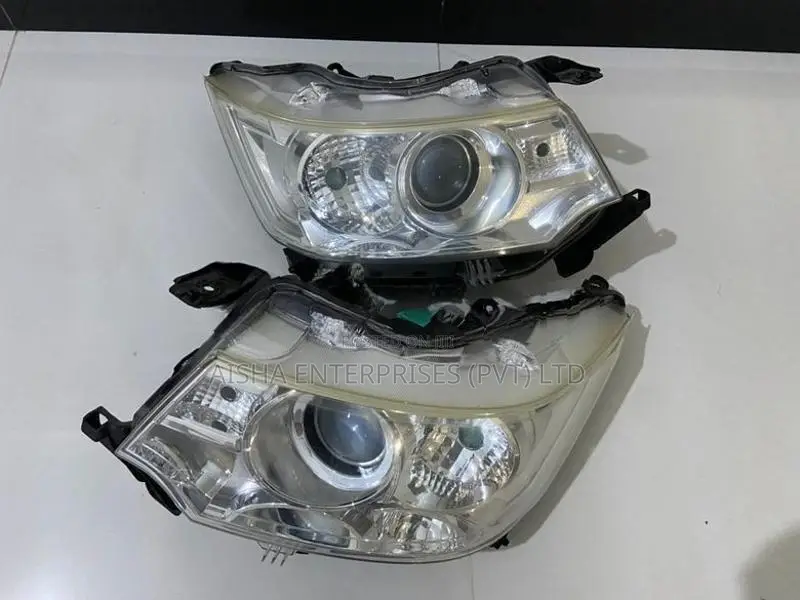 Suzuki Wagon R MH44S Head Light