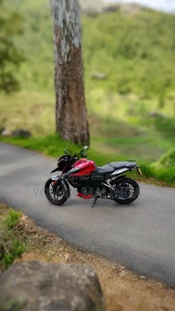 Bajaj Pulsar NS200 2018