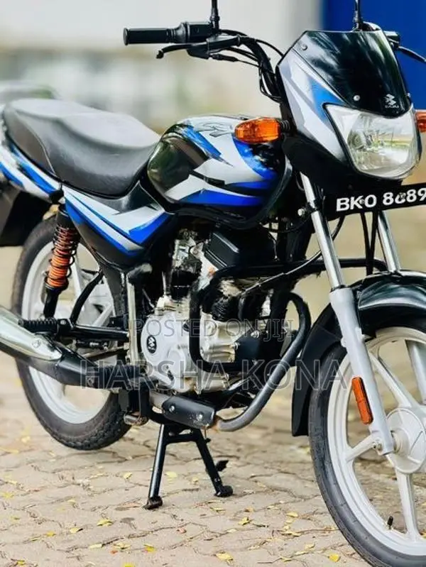 Bajaj CT100 2025