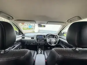Mitsubishi Outlander 2014