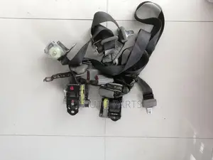 Toyota Corolla 110 Rear Seat Belt Pair