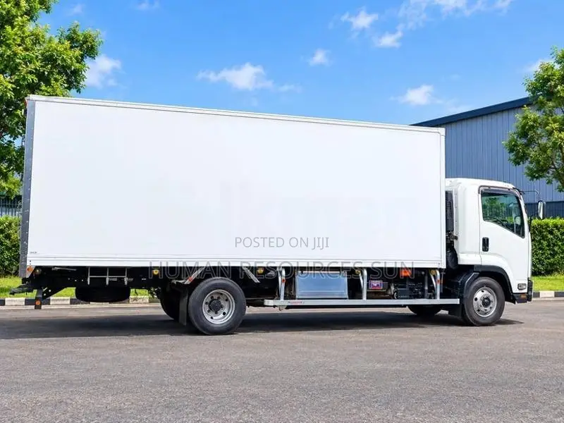 Isuzu Forward 2011