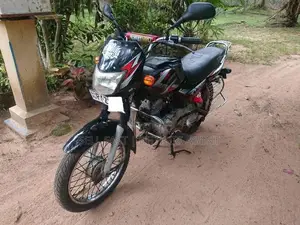 Bajaj CT100 2014