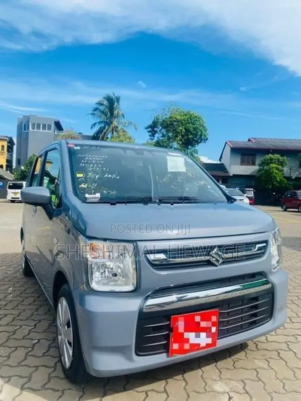 Suzuki Wagon R FX 2024