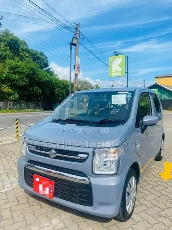 Suzuki Wagon R FX 2024