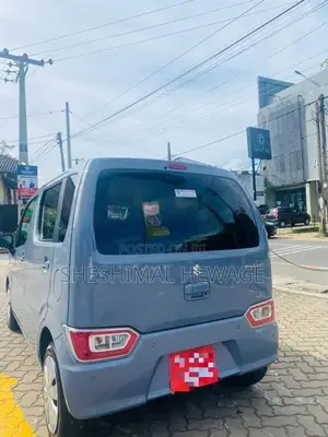 Suzuki Wagon R FX 2024